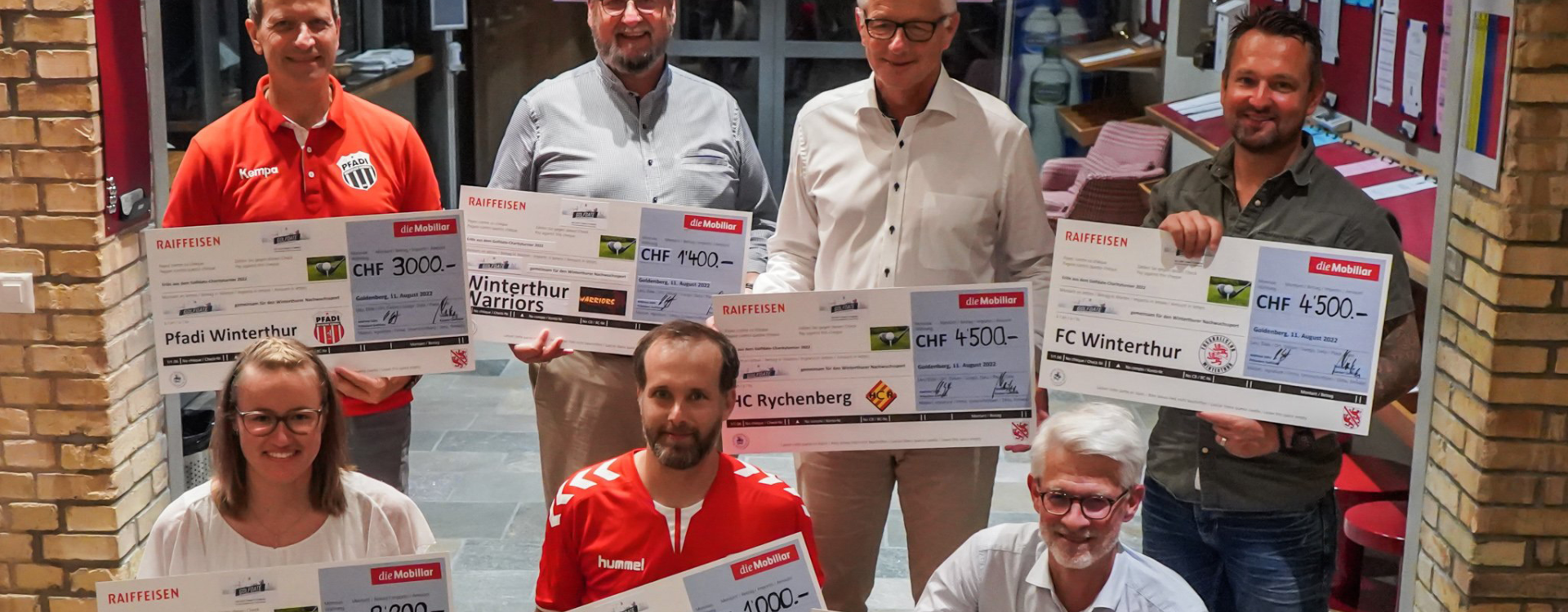 Golfdate Checkübergabe3