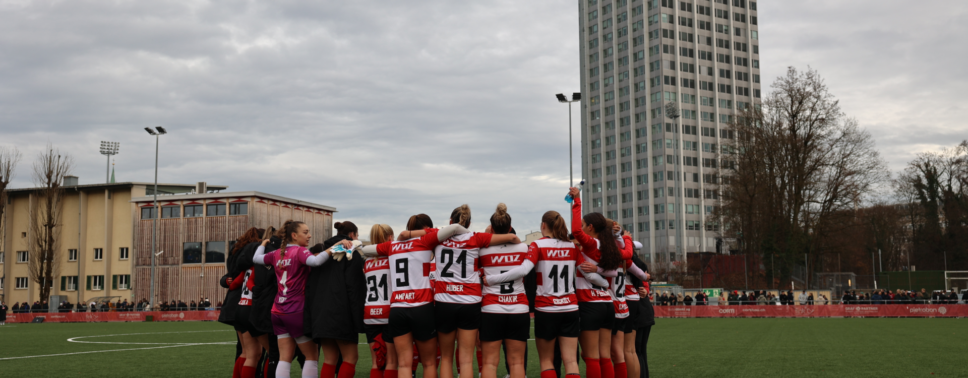 20251130 16 53 21 1 X4 A2593 EOS R6