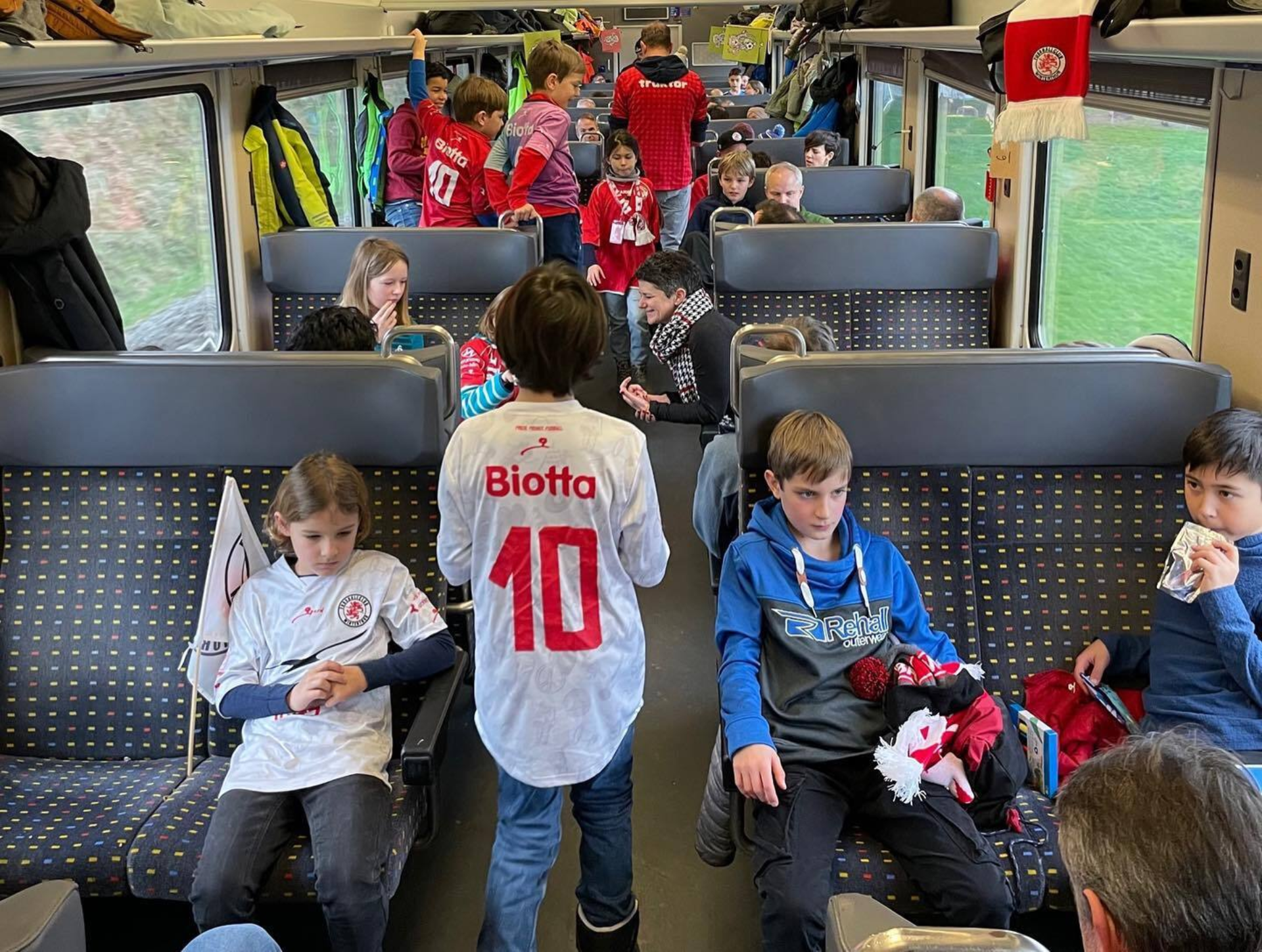 326903692 459571679580579 3293915424552958929 n