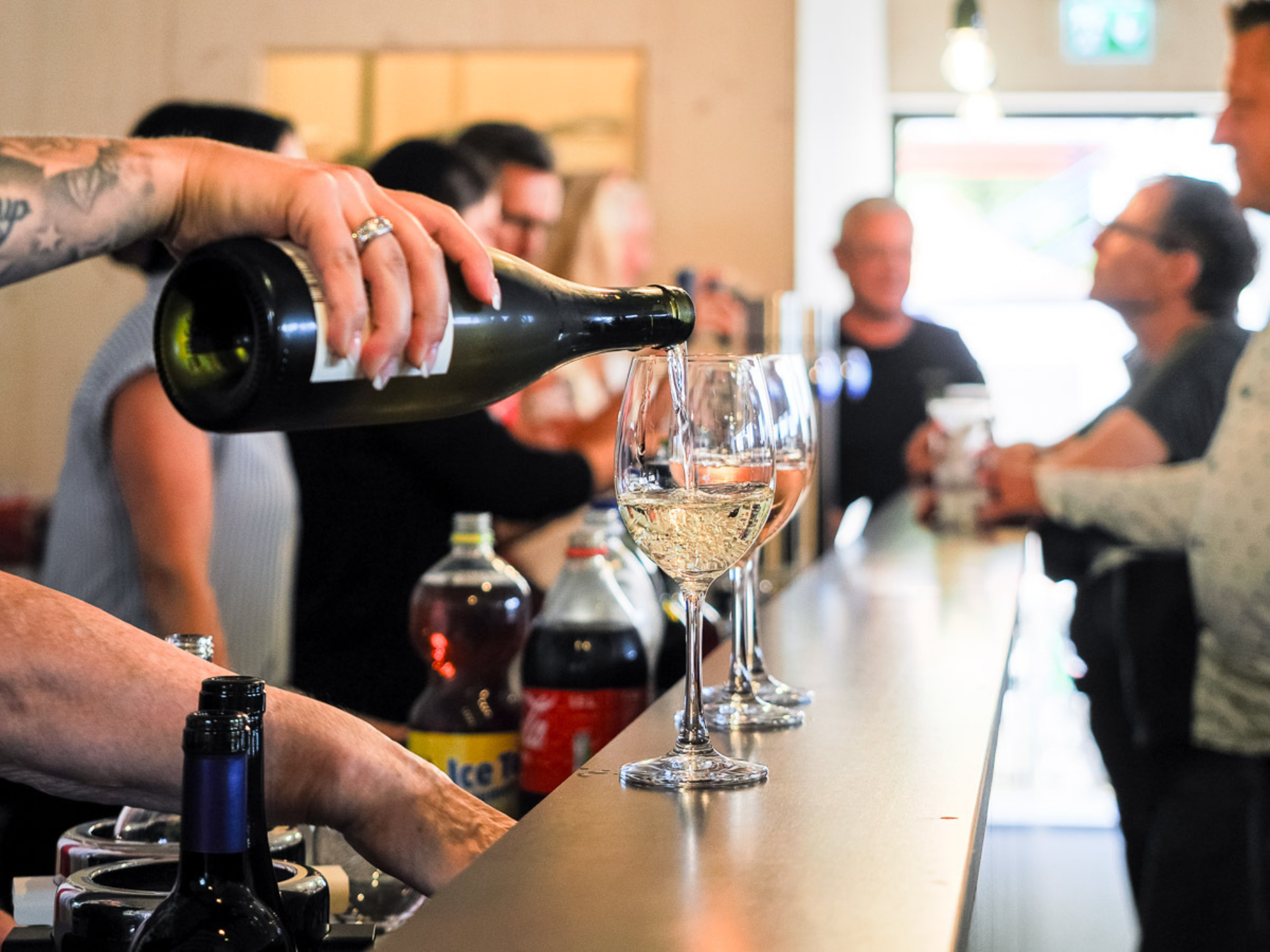 Lopardo fcw clubhaus people web 102893