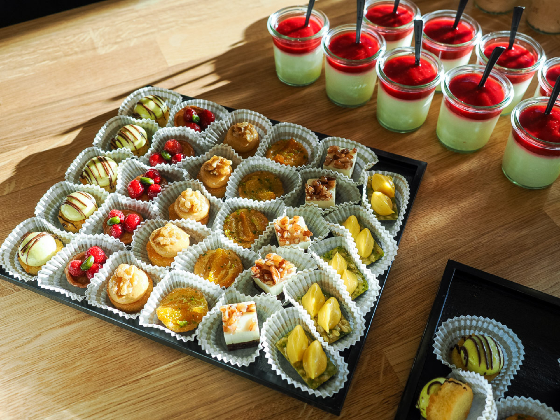 Lopardo fcw clubhaus people web 103531