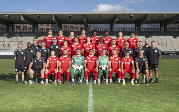 U21