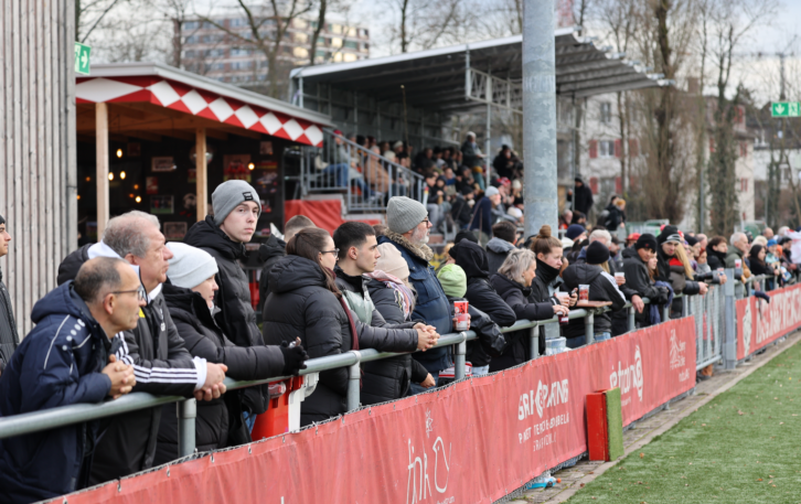 20251130 16 03 20 1 X4 A2341 EOS R6