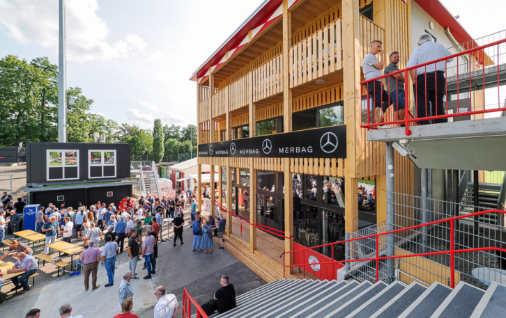 Lopardo fcw clubhaus web 102731